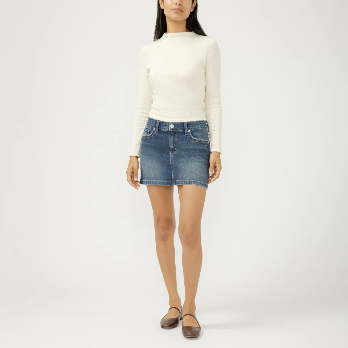 Apparel & Footwear